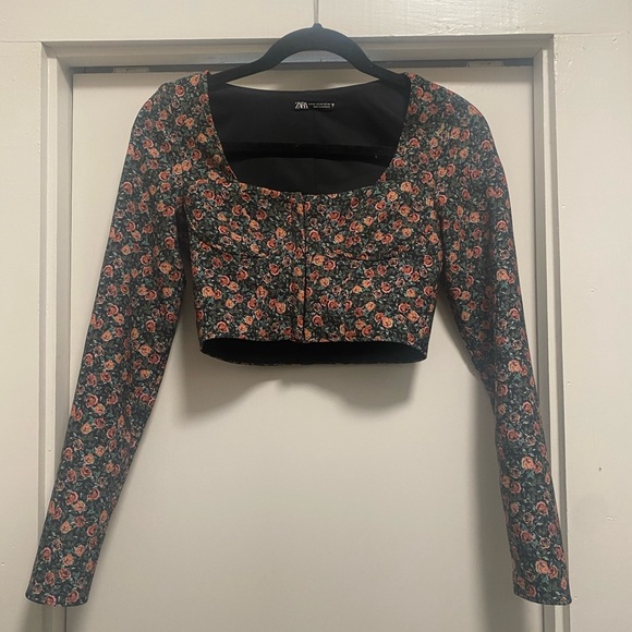 Zara long sleeve crop top - Picture 2 of 4